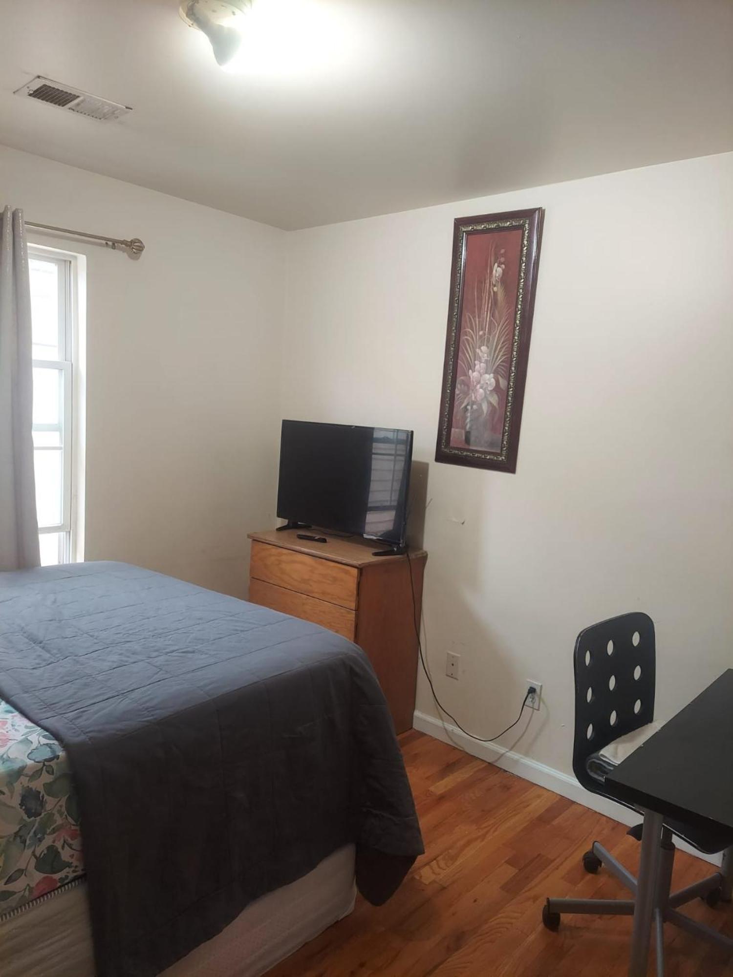 Crystal Room 1 Guest House Near 12Mins To Ewr Airport / Prudential / Njit / Penn Station Newark Exterior foto