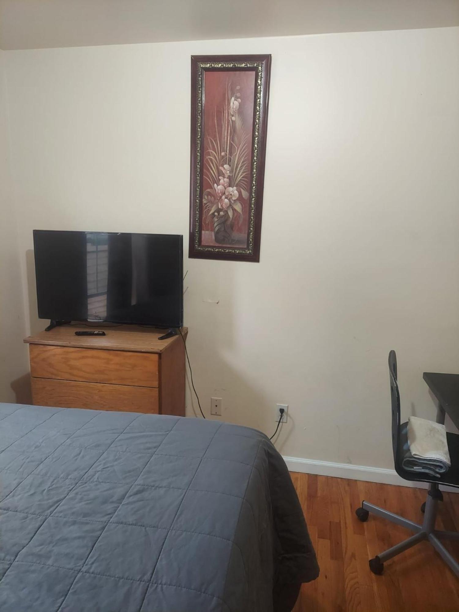 Crystal Room 1 Guest House Near 12Mins To Ewr Airport / Prudential / Njit / Penn Station Newark Exterior foto